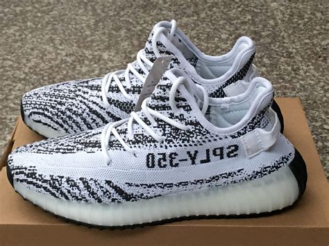 adidas yeezy boost   zebra detalle negro baratas zapas