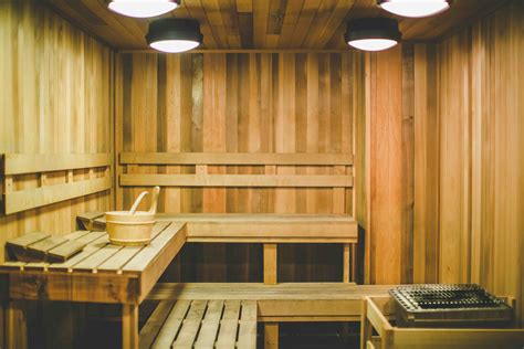steam room sauna whitney peak hotel