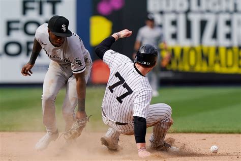 judge walk  walk lifts yanks  chisox  win  row