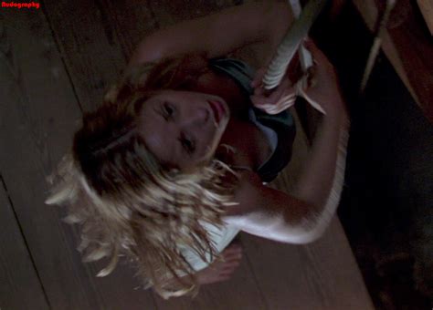 nackte sarah michelle gellar in i know what you did last summer