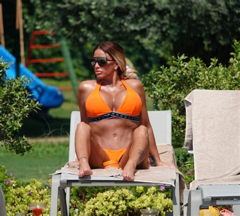 katie price in a sexy bikini the day before she broke both her legs 30