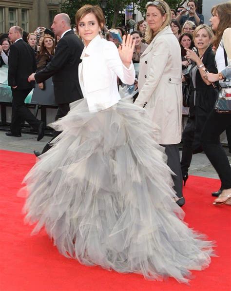 Emma Watson Wears Stunning Floor Length Oscar De La Renta Gown