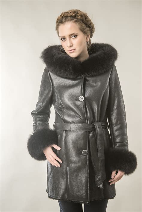 Womens Fur Coat Made With Nappa Leather And Fox Fur