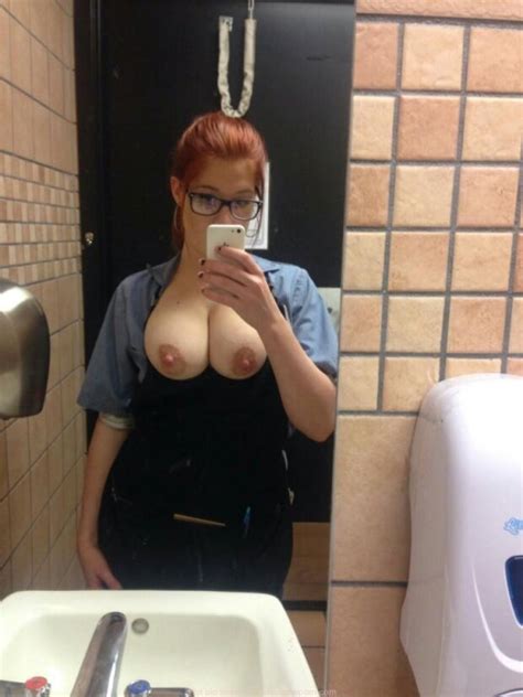 Beautiful Redhead Chick Big Tits Selfie Ignatiusreilly