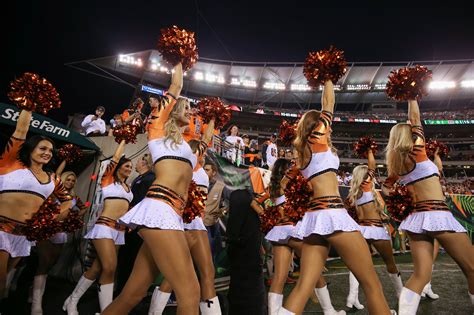 Pro Cheerleaders Say Groping And Sexual Harassment Are Part Of The Job