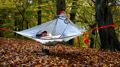 ultra light  portable flite tent lets  camp   trees