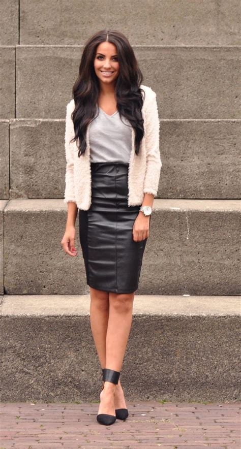 Cool And Classy Leather Skirt Outfit Ideas