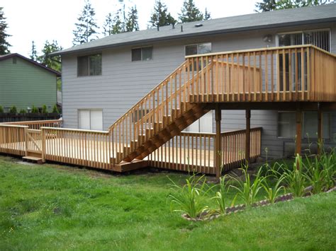 complete guide  multi level decks   design ideas backyard deck patio design