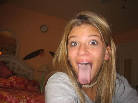 2 in gallery bimbo tongue targets waiting for your cum picture 2 uploaded by
