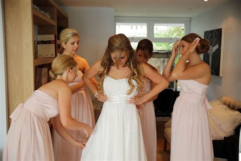 Wedding Bridesmaids Getting Ready Photo Ideas Bridesmaid Wedding