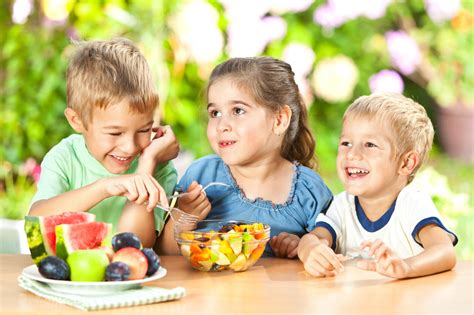 keeping  children healthy food safety