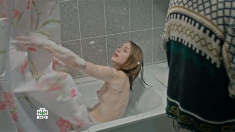 Naked Yana Enzhaeva In Shameless Ru