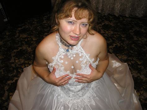 real amateur public candid upskirt picture sex gallery pics of bride dressed in wedding dress