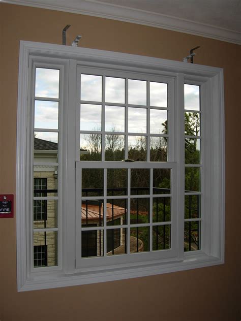 double hungpicture combination window  colonial style grilles custom