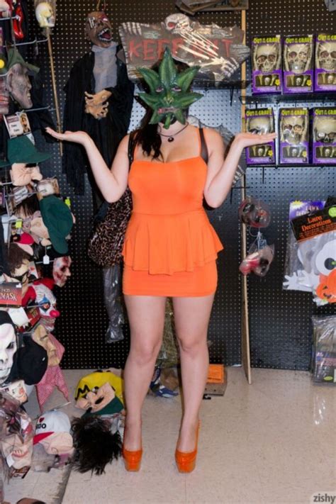 noelle easton nn halloween citties free porn