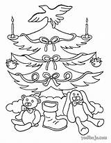 Mewarnai Pohon Colorir Imprimir Enfeites Presentes Albero Arvores Weihnachtsbaum Source Arbol Bestcoloringpagesforkids Arvore Hellokids Weihnachten Ausmalbilder sketch template