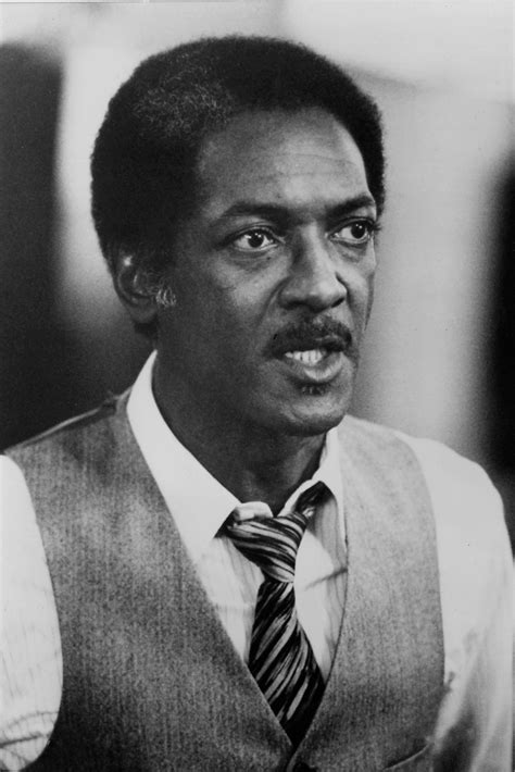 gil hill detroit detective  beverly hills  actor dies