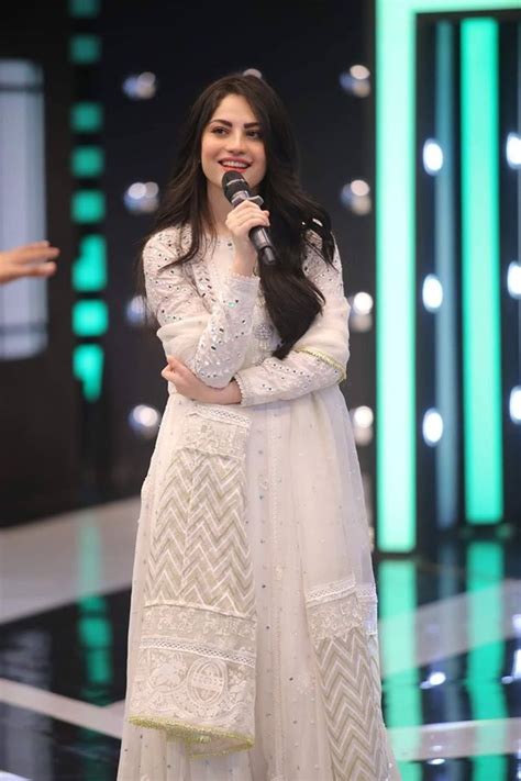 Neelam Muneer Looks Stunning In White In Today S