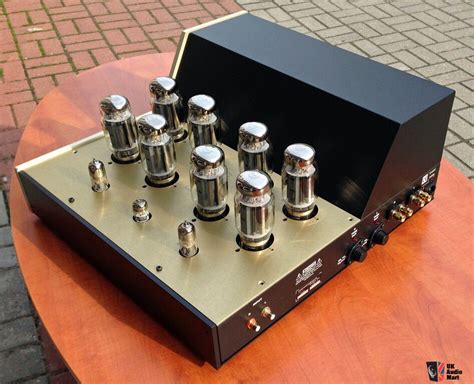 conrad johnson premier  vacuum tube power amplifier photo  canuck audio mart
