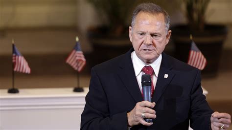 Alabama Chief Justice Orders Judges To Enforce Ban On Same Sex Marriage