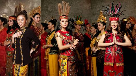 Foto 34 Baju Adat Indonesia Yang Dikenakan Oleh Finalis Puteri Indonesia