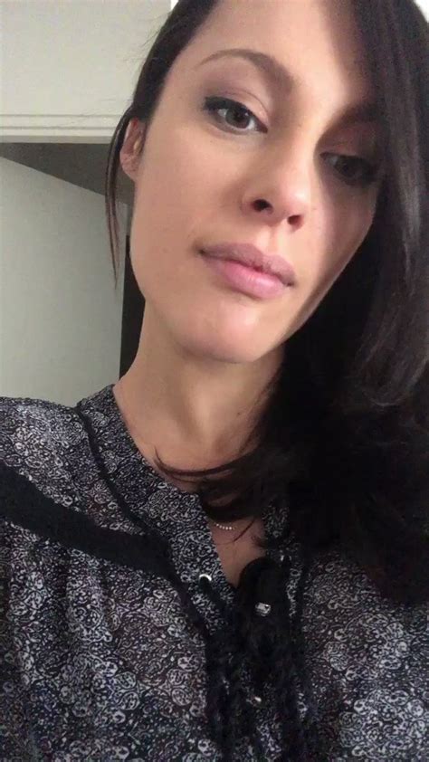 Nikita Bellucci On Twitter Vidéo 1 2