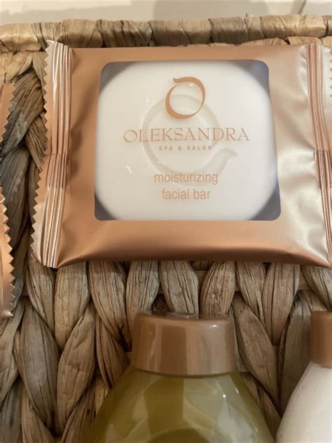 set  oleksandra spa salon hotel toiletries travel size treasure