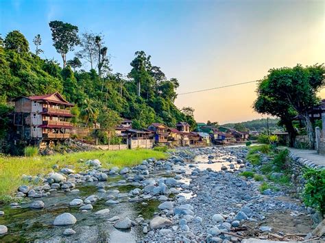 bukit lawang destinasi alam bahorok  hits  menawan