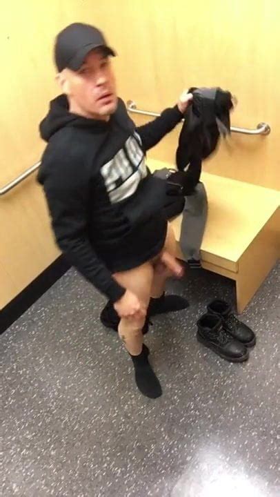 jerking in the fitting room free gay porn 43 xhamster