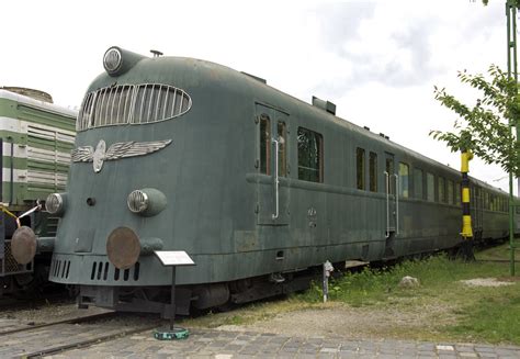 Hungarian Railways MÁv Hargita 4 Car Dmu No 46 At Vas… Flickr