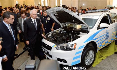 police patrol cars approved report