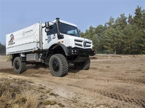 unimog  legende neu aufgelegt auto motor und sport