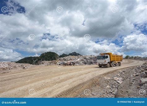 dumper truck carrying rocks   quarry stock photo image  lorry