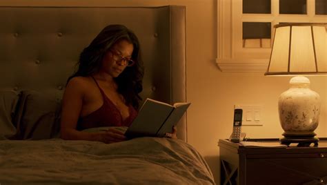 Naked Keesha Sharp In Lethal Weapon