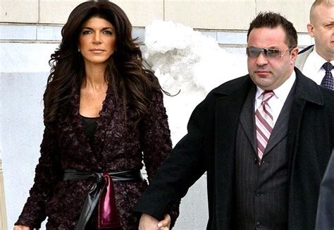 Joe Giudice Joins His Daughters In Italy For Christmas