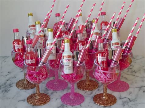 Fun And Easy Diy Bachelorette Party Favors Are Up On The