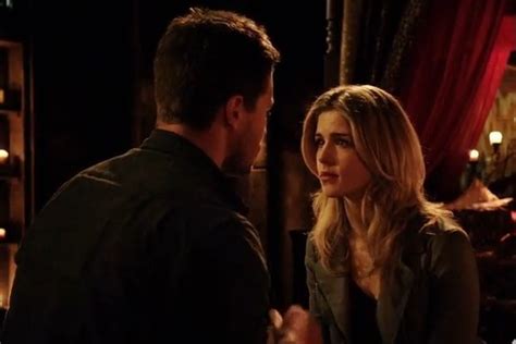 New Extended Arrow Promo Delivers Scorching Olicity Action Tv