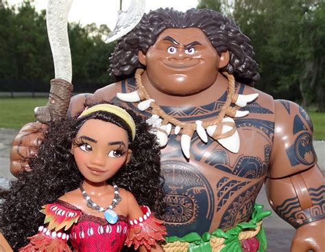 Princess Moana 11 Doll