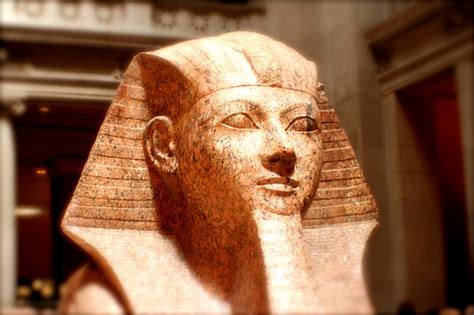 facts about hatshepsut the pharaoh perfume and make up some interesting facts