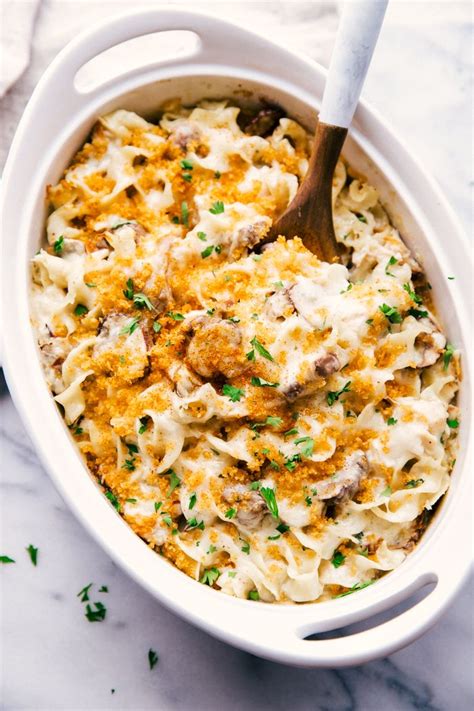 Easy Recipe Delicious Creamy Chicken And Mushroom Pasta Bake Pioneer