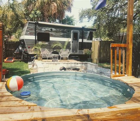 airbnbs  tampa waterfront views bungalows  florida trippers