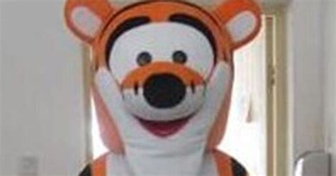Three Year Old Girl Catches Tigger Having Sex In Public