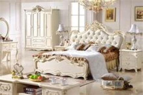 0409 Italian Classic Luxury Bedroom Furniture Luxury Bedroom