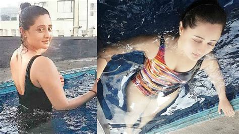 Rashmi Desai Hot In Bikini 2017 Youtube