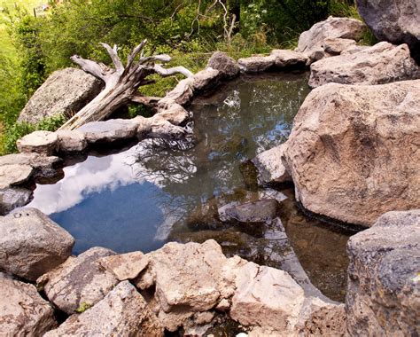 Spence Hot Springs In New Mexico Has Amazing Natural Scenery