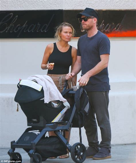 Lara Bingle Says She And Husband Sam Worthington Would