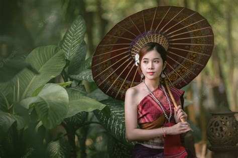 Premium Photo Lao Girl Dressed In Traditional Lao Clothes Beautiful