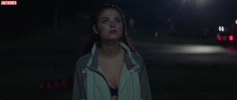 stefanie scott nue dans first light