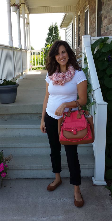 what i wore real mom style black skinny jeans realmomstyle momma in