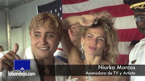 niurka marcos en la parada cubana se deja tocar el seno brevemente youtube